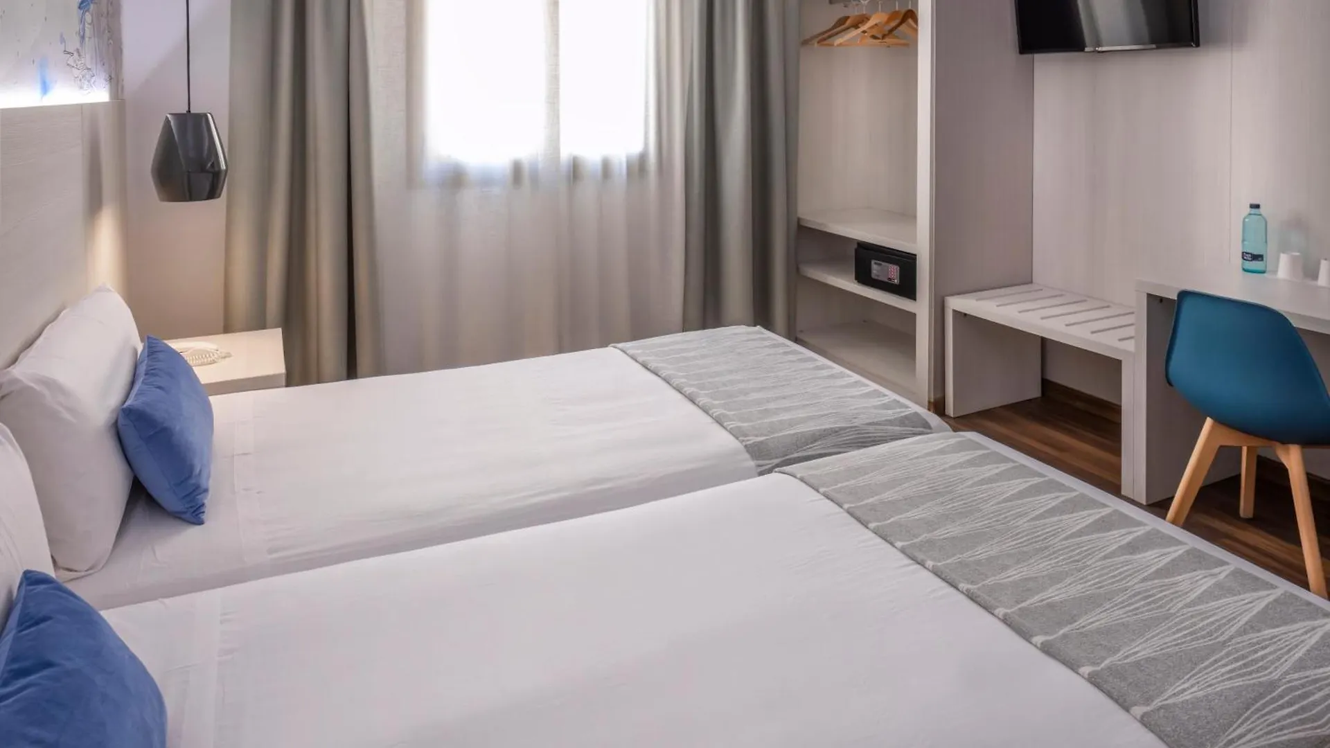 Hostal Operaramblas Barcelona Pensión